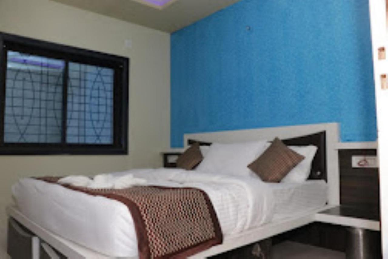 Hotel Sainath, Chhindwāra Dış mekan fotoğraf